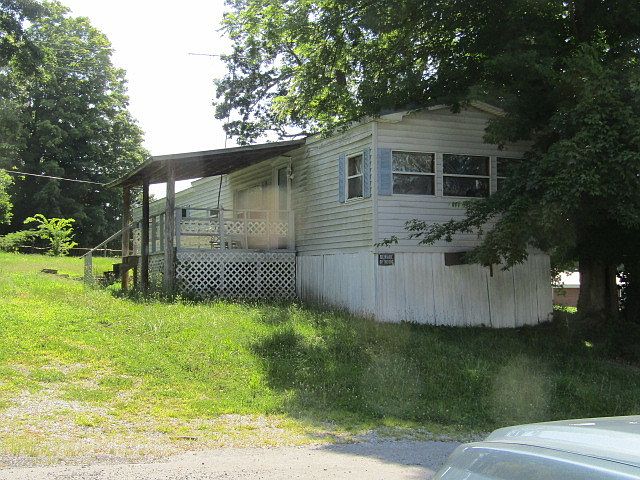 1st image of 302 Dunn St