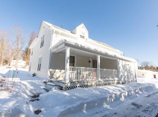 35 Chapman Rd, Pittsfield, MA 01201