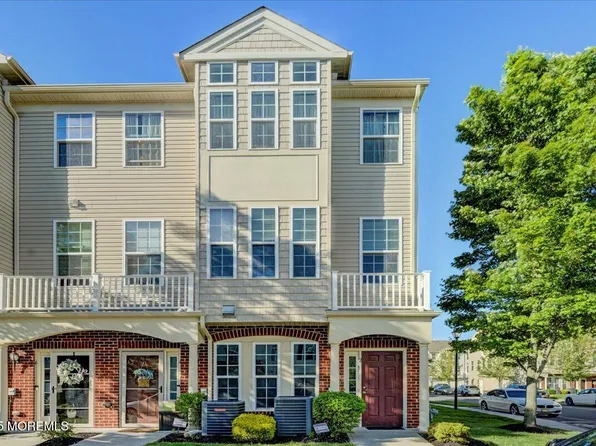 2 Michael Drive, Tinton Falls, NJ 07712