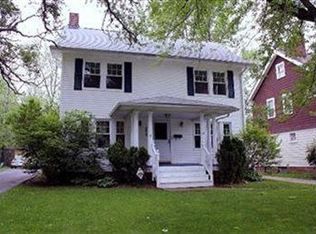 3412 E Scarborough Rd, Cleveland Heights, OH 44118