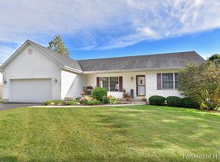 1618 Russet Ln, Sycamore, IL 60178