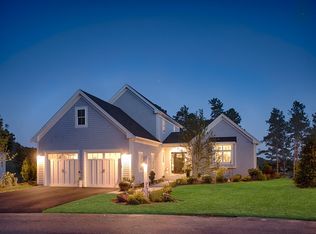 12 Wisteria Rd, Plymouth, MA 02360