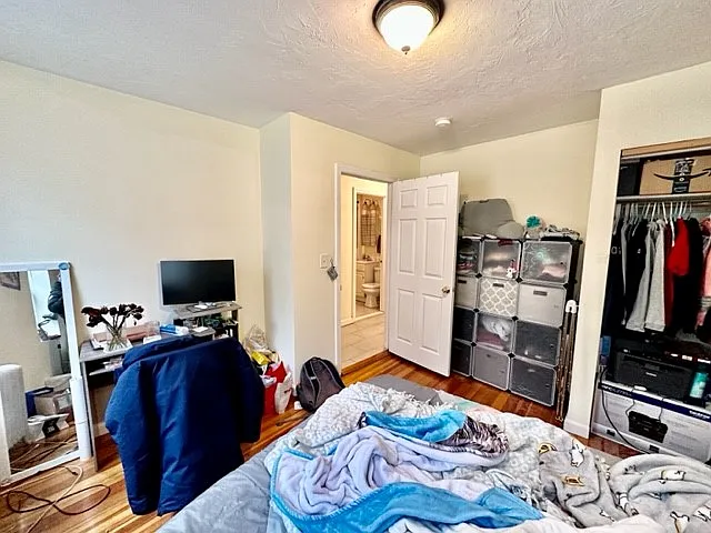 214 Hanover St #2 — Photo 13