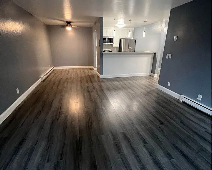 10 Birch Street — Photo 11