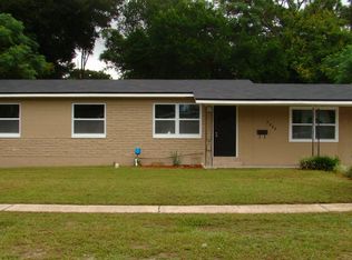 7237 S Sandhurst Rd, Jacksonville, FL 32277