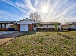 1813 Mimosa St, Enid, OK 73701