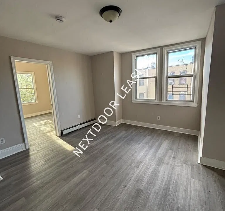 77 Grant Ave #3M