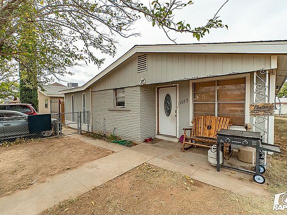 4th image of 1017 Coronado Ave