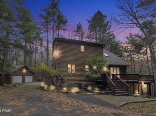 133 Creek Rd, Hawley, PA 18428