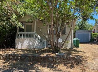 123 Pine Ln, Grass Valley, CA 95945
