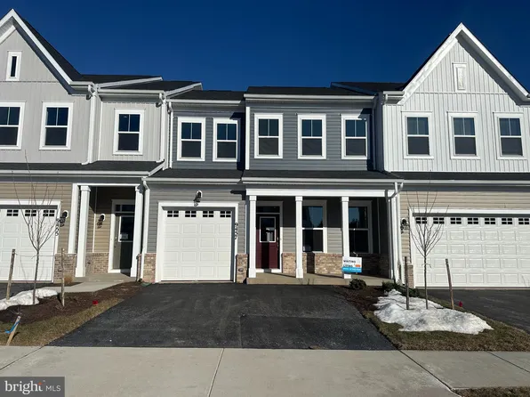 9457 Sarah Mill Ter, Bristow, VA 20136