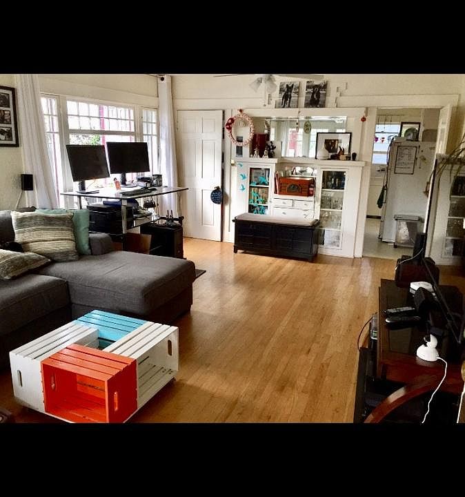 1st image of 385 Obispo Ave