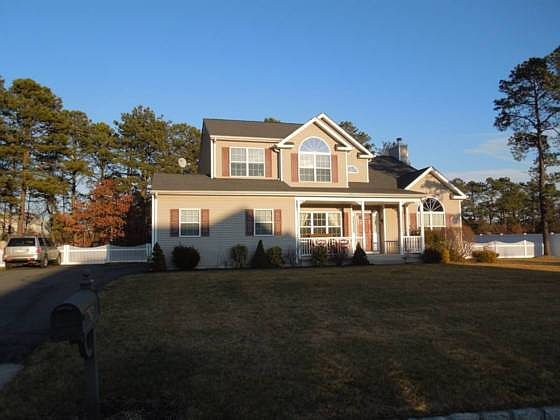 1st image of 9 Jordan Dr