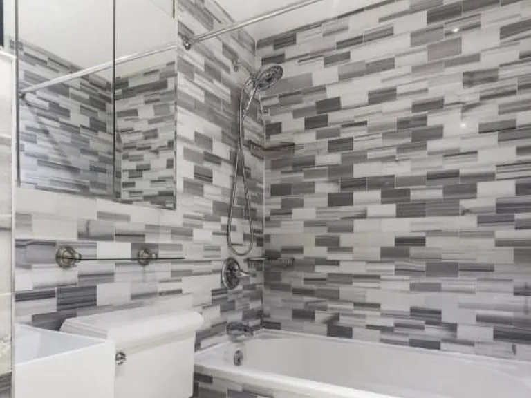 437 W 53rd St #3B — Photo 5
