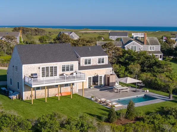 5 Davis Ln, Nantucket, MA 02554