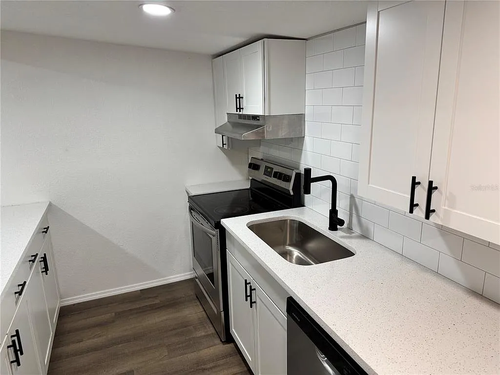 2 bed, 1.0 bath, 1088 sqft, $1,850 — Photo 4