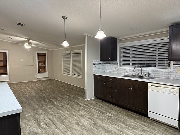 2nd image of 7029 Forbes Rd