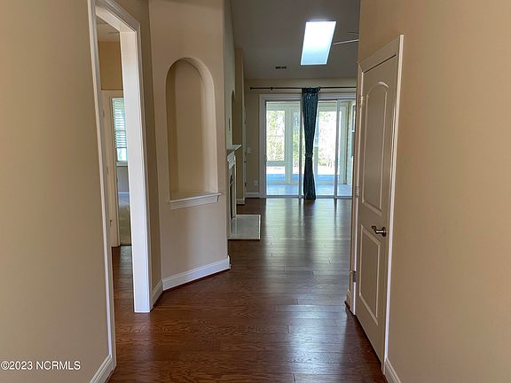 2nd image of 1113 Evangeline Dr