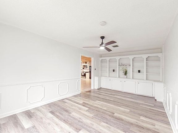 4th image of 211 Lynwood Dr