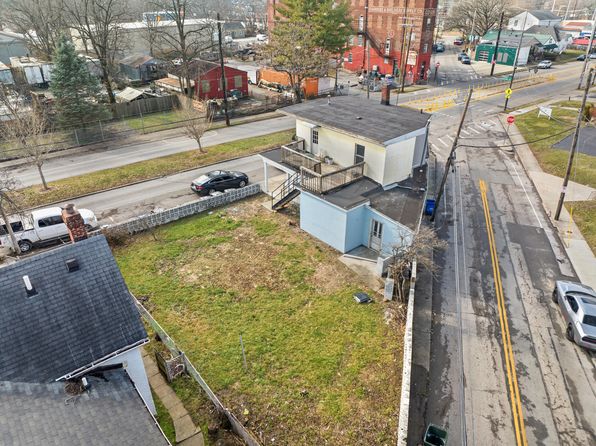 lexington-kentucky-446756855 picture