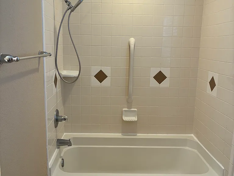 5168 Greyfield Pl S — Photo 4