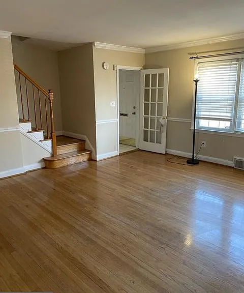 1605 Glen Keith Blvd — Photo 3