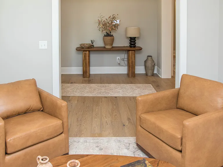 106 Phillips Ave — Photo 50