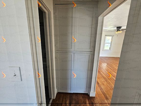 5th image of 1606 S La Salle St