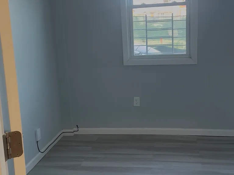 33 Saint Josephs Ave #1 — Photo 3