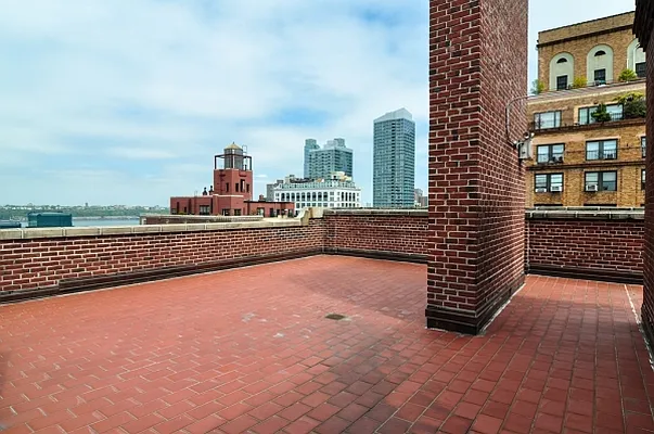 Rented by Citi Habitats | media 28