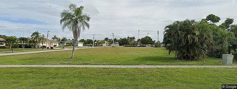 1st image of 501 S Heathwood Dr