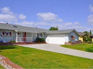 1922 Rollingstone Ln, Tustin, CA 92780