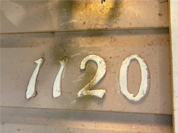 1120 Walton Ln, Austin, TX 78721