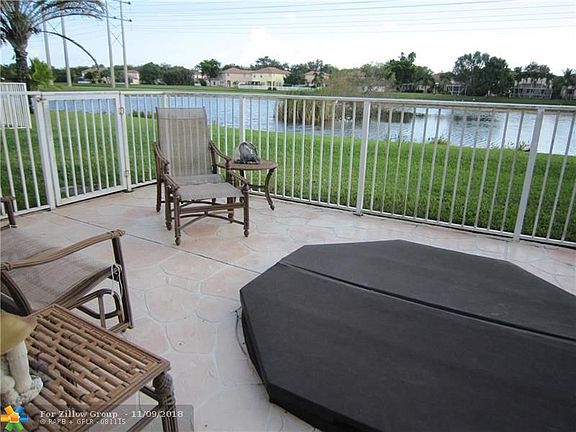 4th image of 6184 NW 40th St
