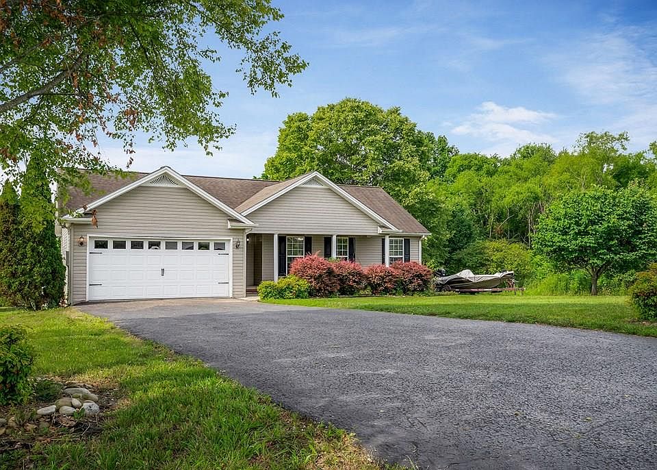 1st image of 3435 Northwind Dr