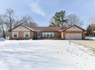 50787 Heather Hill Ln, Granger, IN 46530