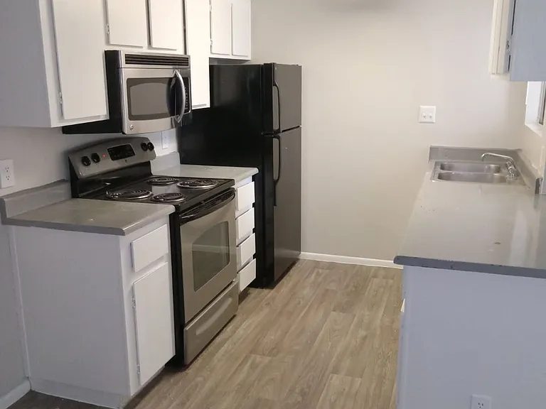 Ponderosa Ranch Apartments — Photo 31
