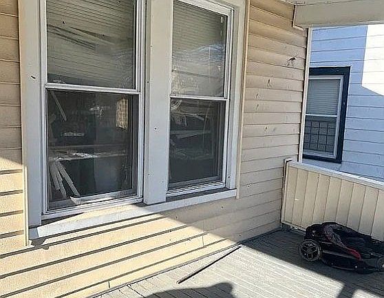 3rd image of 1140 E 113th St