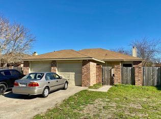 126 Rolston Rd, Irving, TX 75060