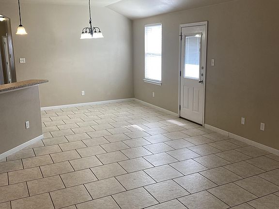 2nd image of 1305 Vanguard Ln #B
