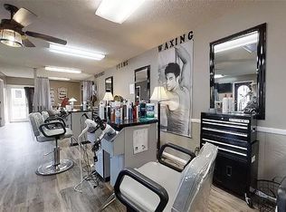 1816 McKinley Ave, Charleston, IL 61920