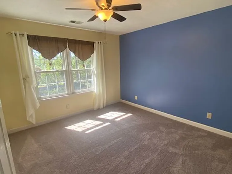 118 Sassafras Rd — Photo 8