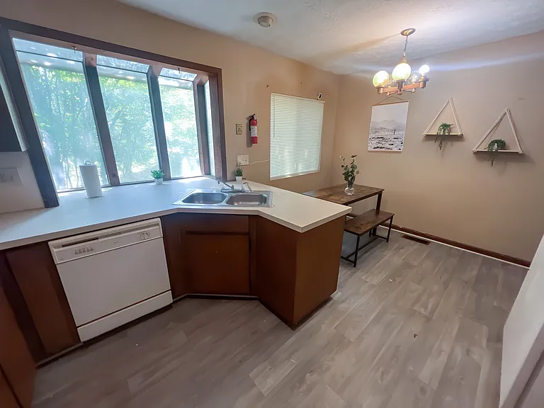 Seabrook Pl — Photo 5