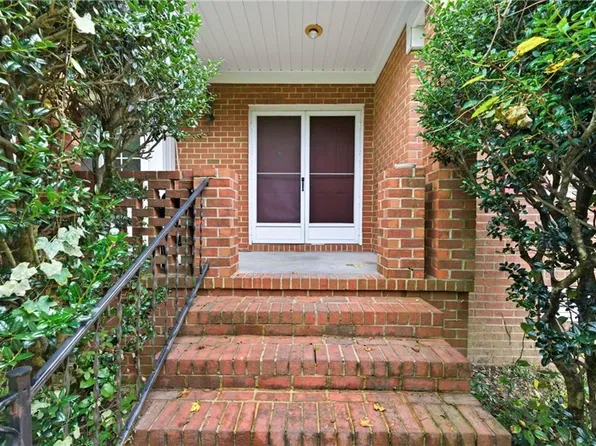 4971 Burnley Dr, Williamsburg, VA 23188