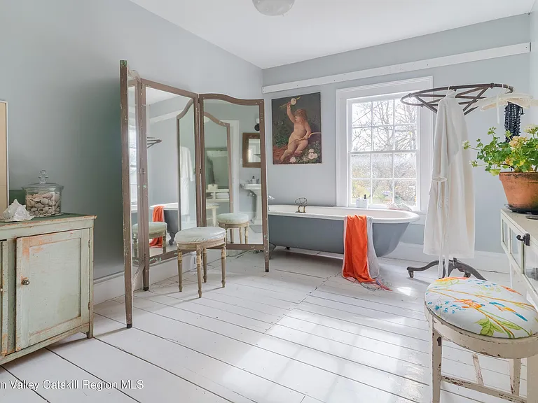145 E Camp Rd — Photo 23