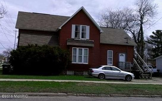 2nd image of 861 Washington Ave