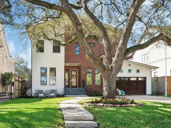 3833 Drummond St, Houston, TX 77025