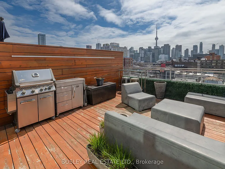 160 Baldwin St #614 — Photo 25