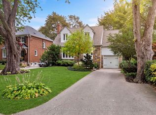 145 Brentwood Rd N, Toronto, ON M8X2C8
