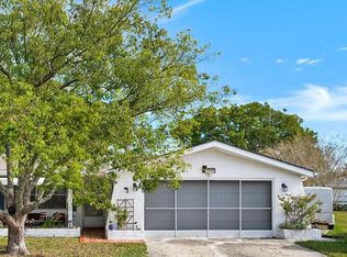 7424 Holly Lake Ln, New Port Richey, FL 34653